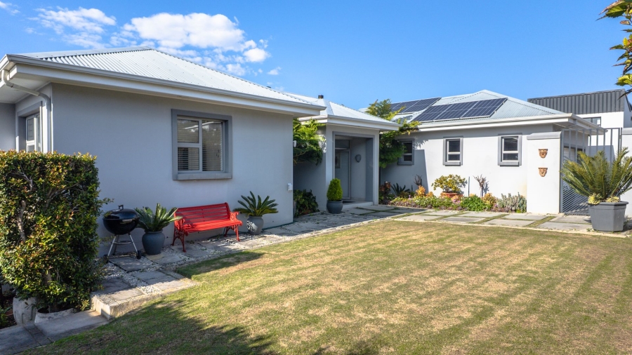 2 Bedroom Property for Sale in Robberg Ridge Western Cape